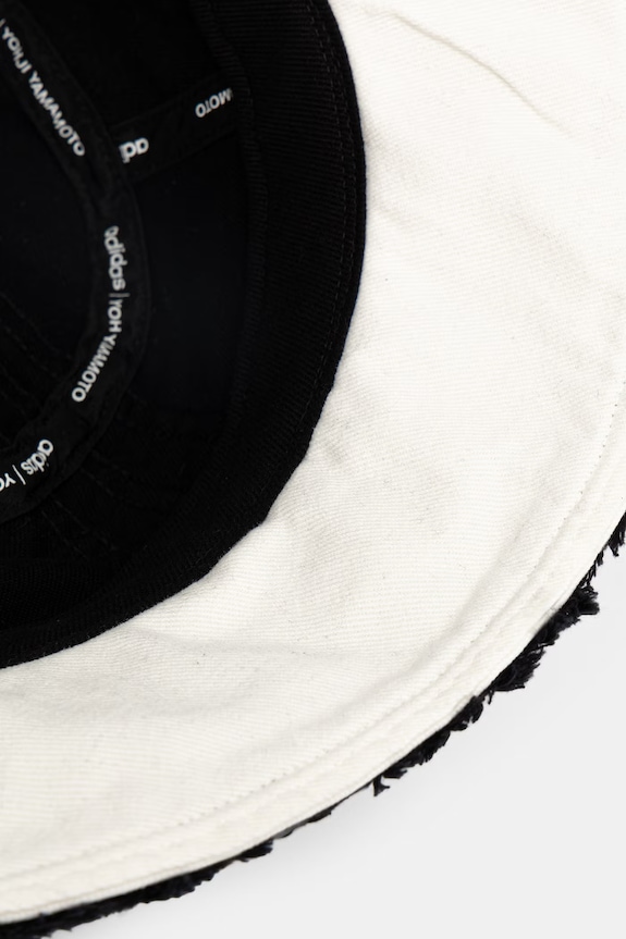 Джинсовая шляпа Y-3 STRIPES HAT чёрный KD2433
