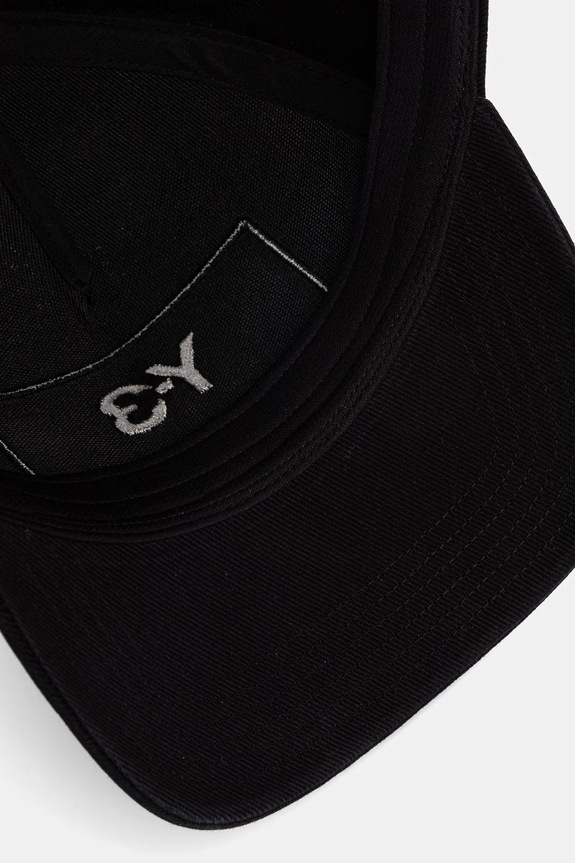 Памучна шапка с козирка Y-3 RACE CAP черен KE0075