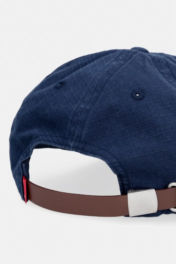 Аксесоари Шапка с козирка Levi's RELAXED DAD HERITAGE 000A9.0031 син