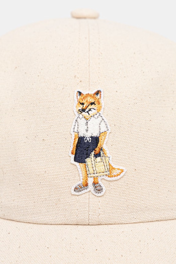 Maison Kitsuné Dressed Fox καπέλο με γείσο βαμβακερό QU06104WB0026 μπεζ SS26