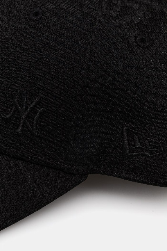 Šiltovka New Era FLAWLESS MESH 9FORTY® 60691114 čierna SS26