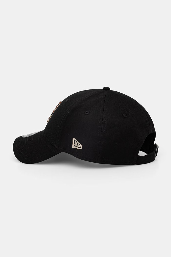 Bavlnená šiltovka New Era CAMO INFILL 9FORTY® čierna 60771853