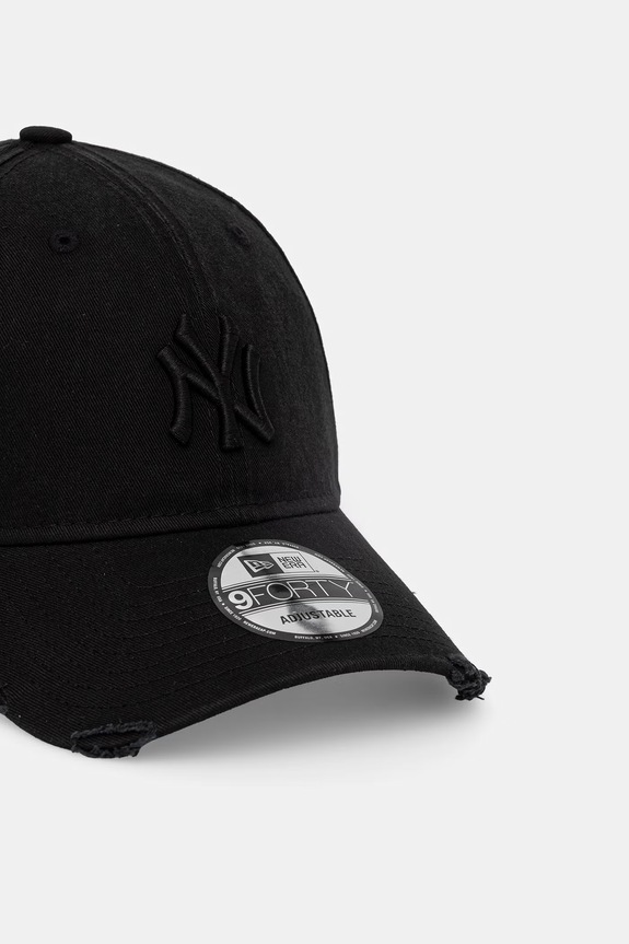 Bavlnená šiltovka New Era WASH DISTRESS 9FORTY® 60771831 čierna SS26