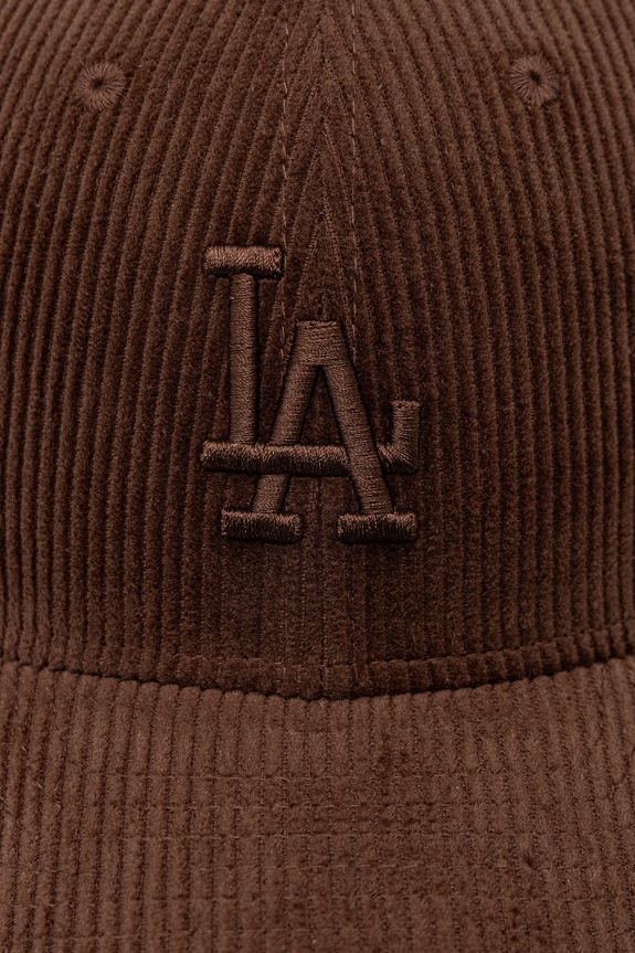 New Era kordbársony baseball sapka CORD 9FORTY® MC 60771826 barna SS26