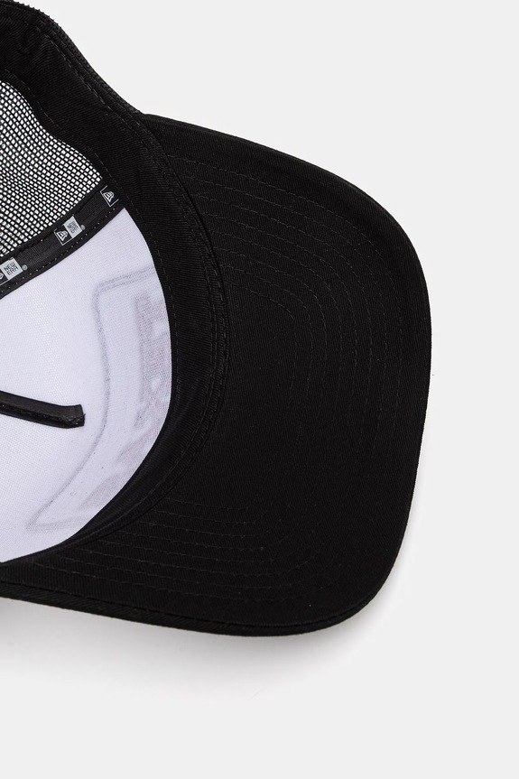 New Era șapcă LOCATION PATCH TRUCKER negru 60771864