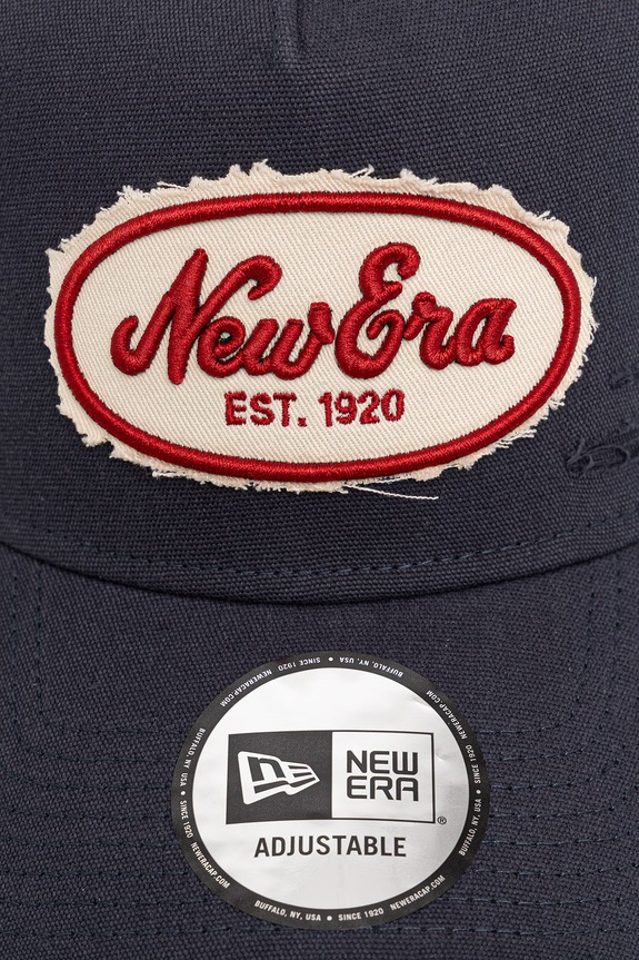 New Era șapcă OVAL CANVAS DISTRESS TRUCKER 60771801 bleumarin SS26