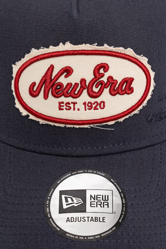 New Era șapcă OVAL CANVAS DISTRESS TRUCKER 60771801 bleumarin SS26