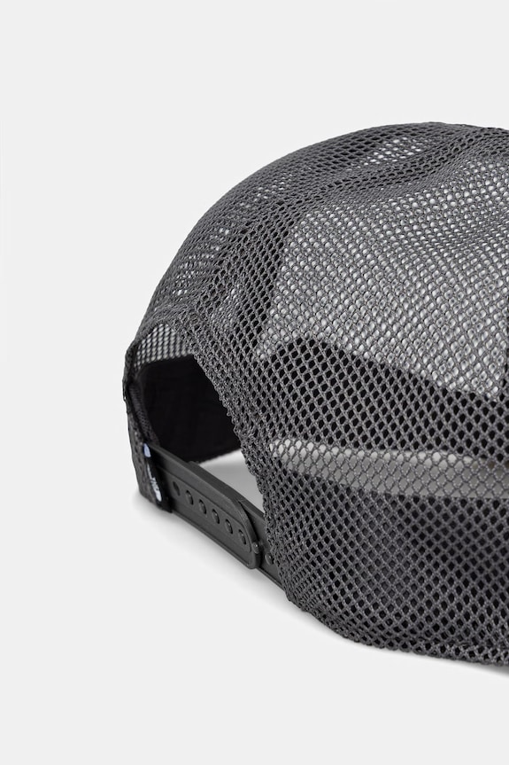 Akcesoria The North Face czapka z daszkiem RUNNER TRUCKER NF0A8EQ1W9O1 czarny