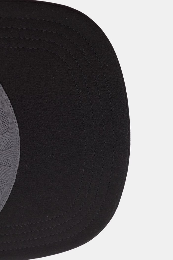 The North Face czapka z daszkiem RUNNER TRUCKER czarny NF0A8EQ1W9O1