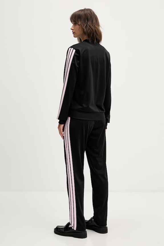 Tepláková souprava adidas Essentials černá KQ7578