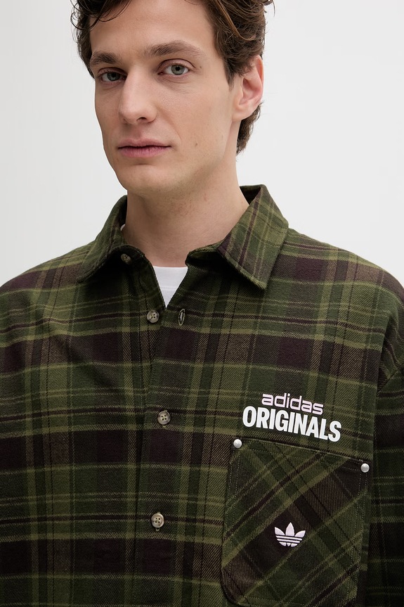 Хлопковая рубашка adidas Originals зелёный KG6451