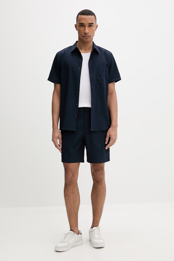 Calvin Klein košeľa pánska LV04LF109G tmavomodrá SS26
