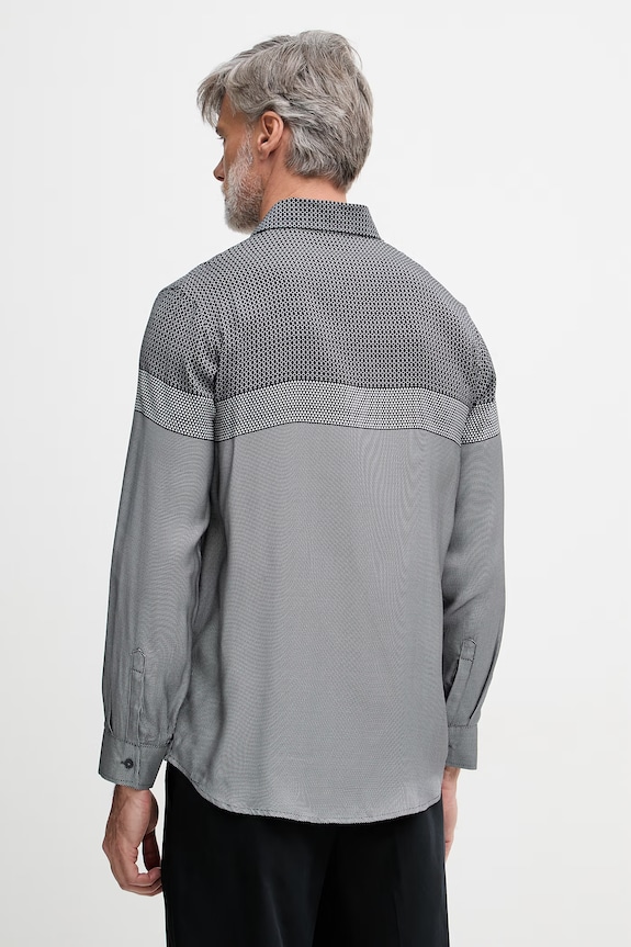 Oblečenie Armani Exchange pánska košeľa z viskózy XM002320.AF13235 tmavomodrá