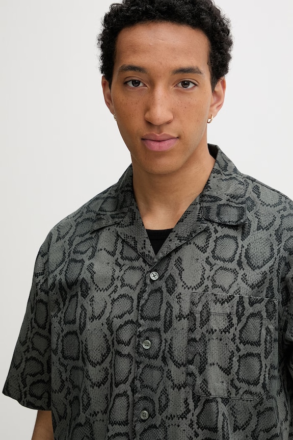 Carhartt WIP S/S Snake Camo Shirt in cotone da uomo verde I036275.3QAGD