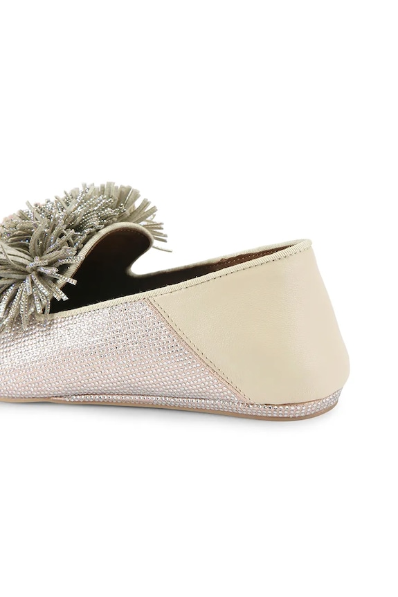 Kurt Geiger London velúr mokaszin Pom Pom Point Slip On bézs 5388365209