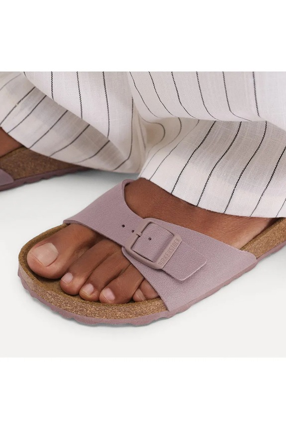 Birkenstock klapki na płaskim obcasie damskie Madrid 1031464