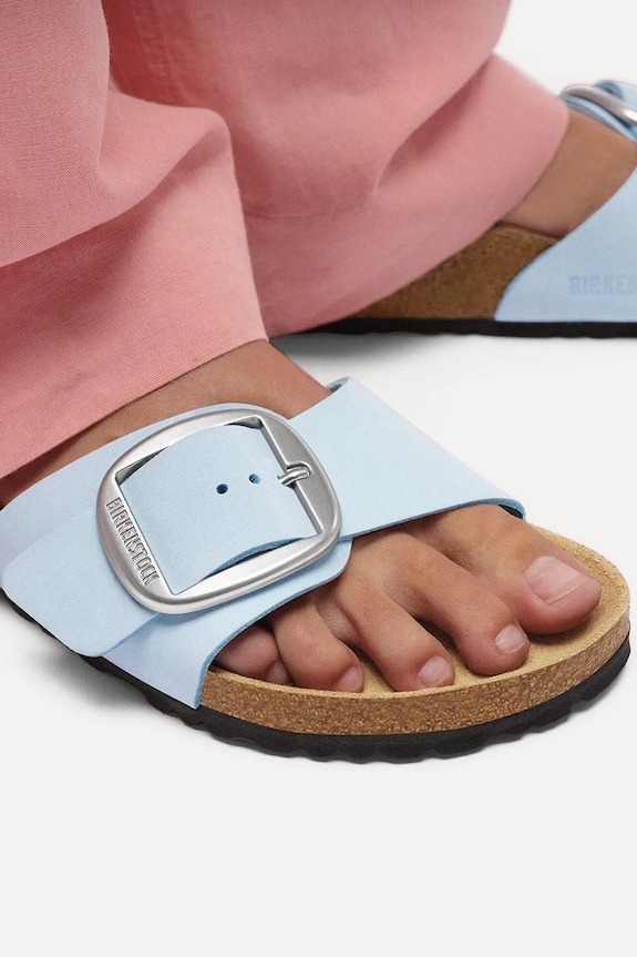 Birkenstock šľapky na plochom podpätku dámske kožené Madrid Big Buckle 1031837