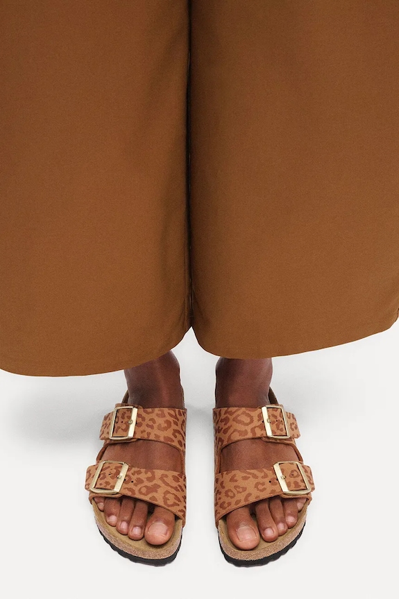 Birkenstock šľapky na plochom podpätku dámske Arizona 1031926
