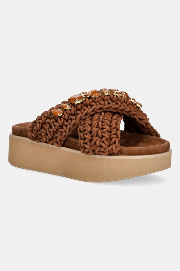 Inuikii klapki Woven Stones Platform 5-8 cm brązowy 1004.005.0043.164