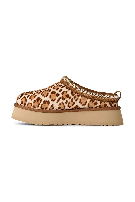 UGG kapcie skórzane W Tazz Plains beżowy 1177890.FDJ