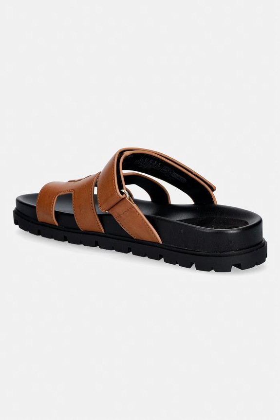 Cipők Guess női papucs FASHIEY FLJFAS.ELE03.BROWN barna
