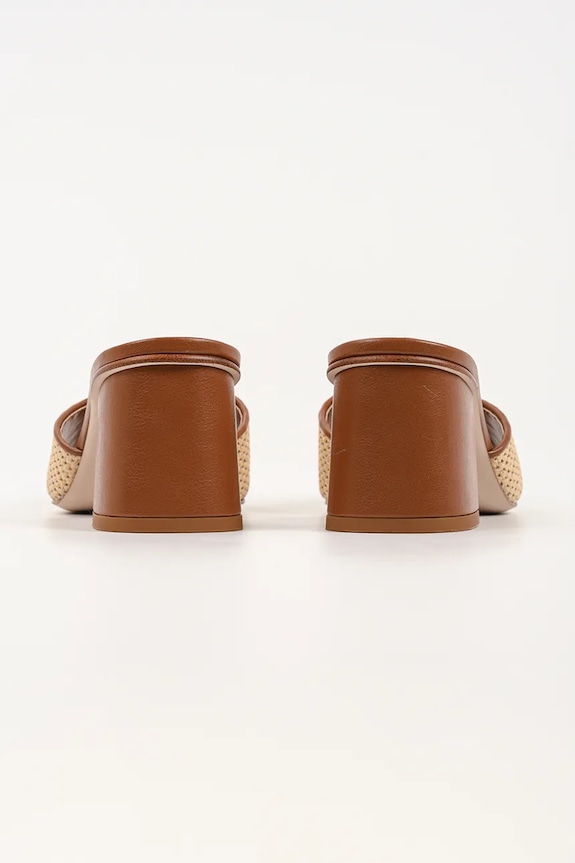 Обувки Чехли Karl Lagerfeld Plaza Ii KL32400A.JNT кафяв