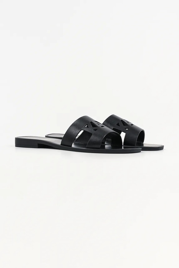 Δερμάτινες παντόφλες Karl Lagerfeld Skoot Iii KL80405C.00X μαύρο SS26
