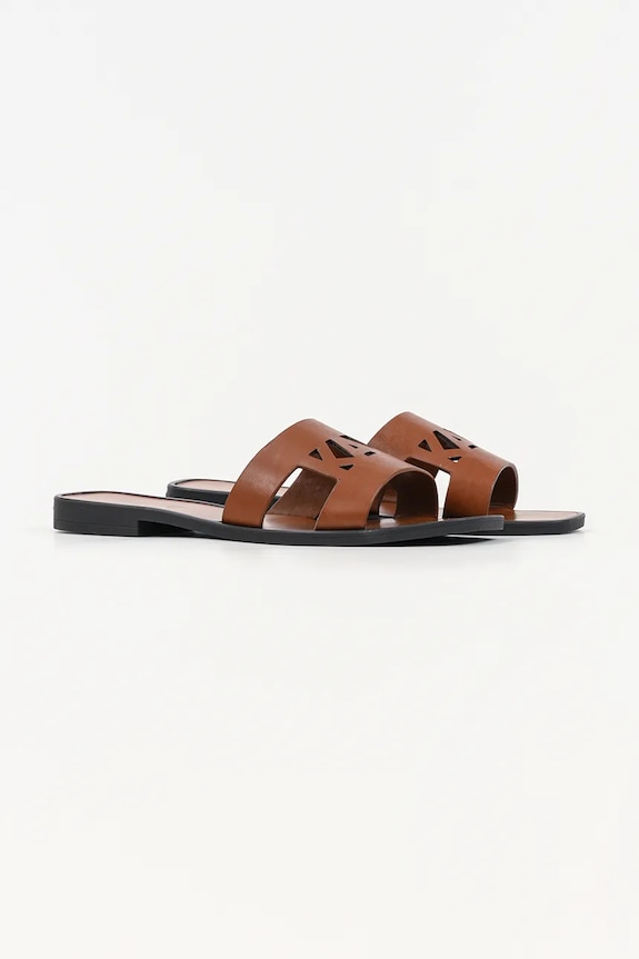 Karl Lagerfeld klapki mules damskie skórzane Skoot Iii KL80405C.022 brązowy SS26