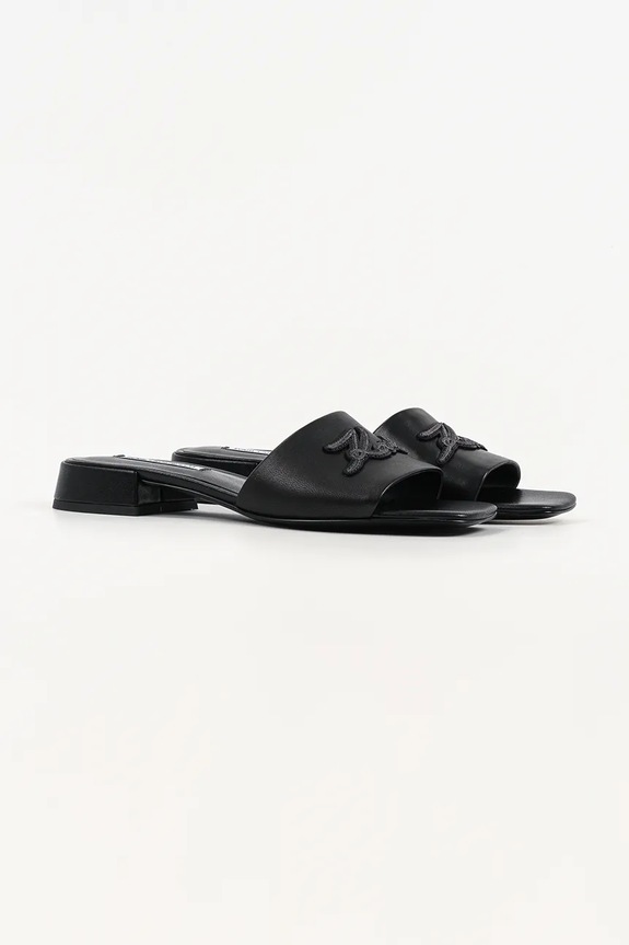 Кожени чехли Karl Lagerfeld Petalo Ii KL80700C.000 черен SS26