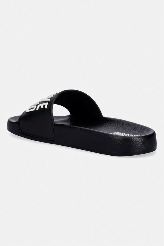 Παπούτσια Παντόφλες Love Moschino JA28052G1OI14000 μαύρο