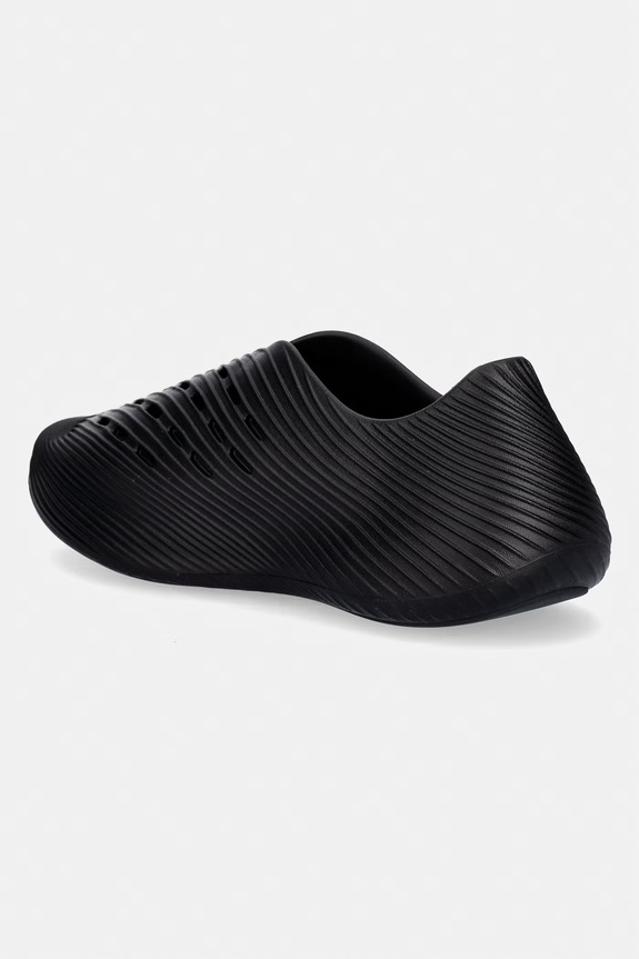 Взуття Кросівки adidas Purechill KI0067 чорний