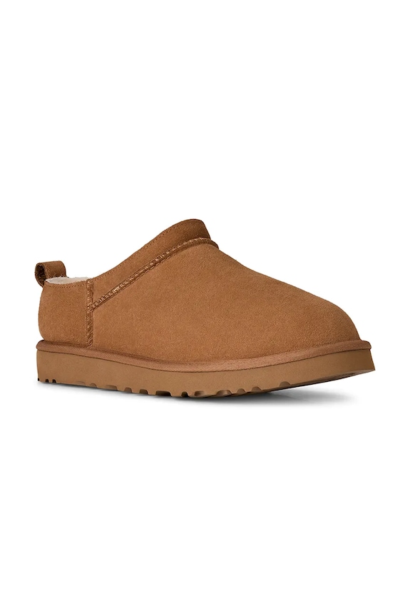 Kućne papuče od brušene kože UGG M Classic Micro 1180190.CHE smeđa SS26