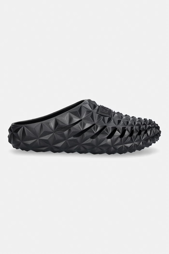 EA7 Emporio Armani papuci AF23652.7X000665 negru SS26