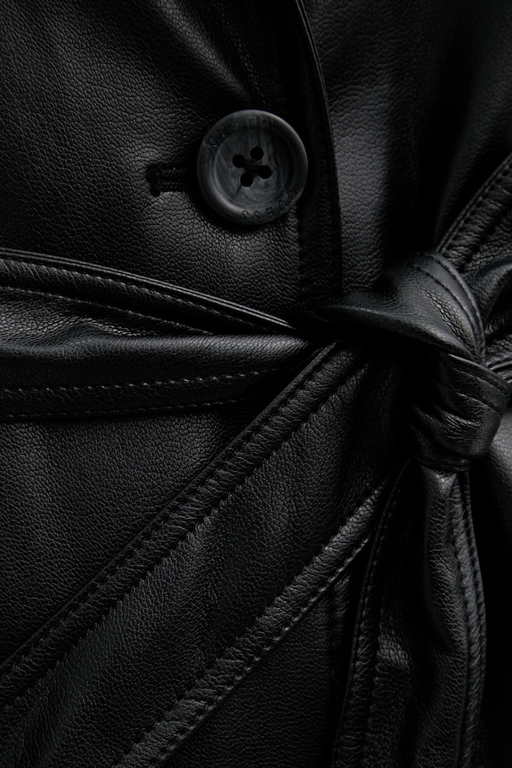 Guess płaszcz BIANKA W6RL19.WJ590 czarny