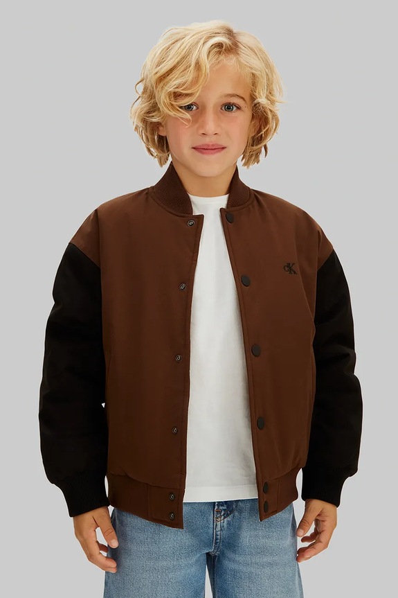 Παιδικό μπουφάν bomber Calvin Klein Jeans άλλο καφέ IB0IB02629.128.176.PPY2