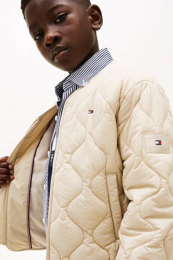 Chlapec Detská bunda Tommy Hilfiger KS0KS00731.128.176.PPY2 béžová