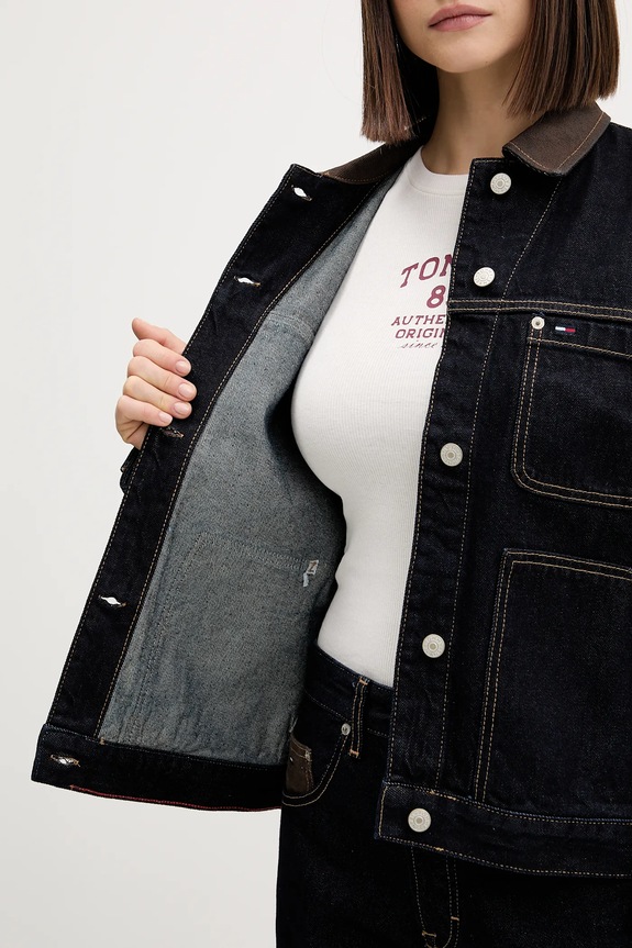Rifľová bunda Tommy Jeans DW0DW21981