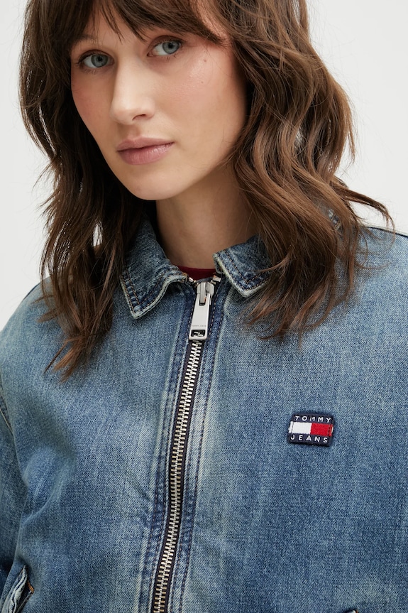 Bavlnená rifľová bunda Tommy Jeans modrá DW0DW21982