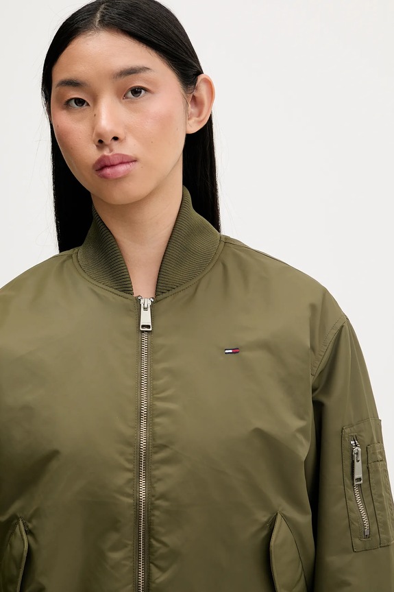 Tommy Jeans giacca bomber verde DW0DW22046
