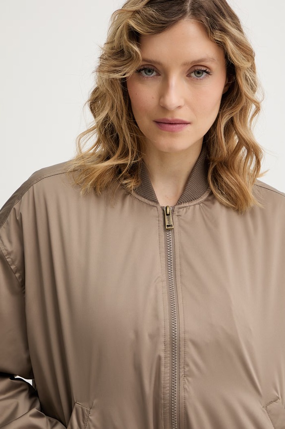 Guess kurtka bomber LORRAINE beżowy W6RL26.WJ662