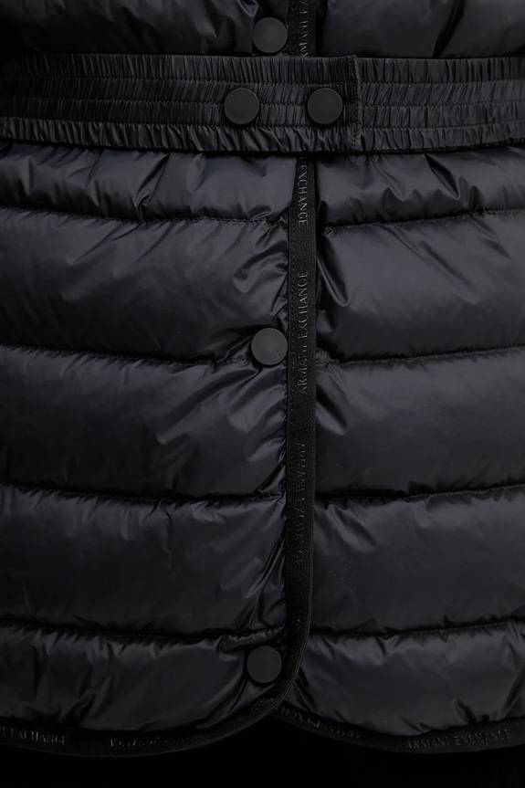 Páperová bunda Armani Exchange XW001786.AF16612 čierna