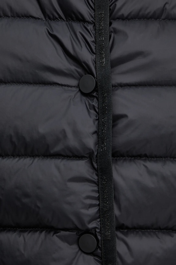 Páperová bunda Armani Exchange XW001787.AF16612 čierna