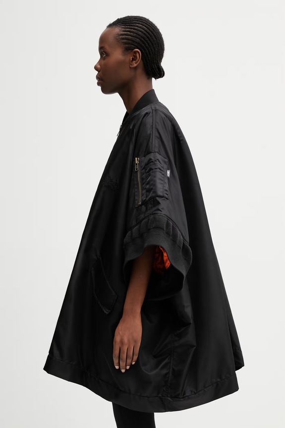 MM6 Maison Margiela дамско уголемено яке S52AM0345.S53984.900 черен SS26
