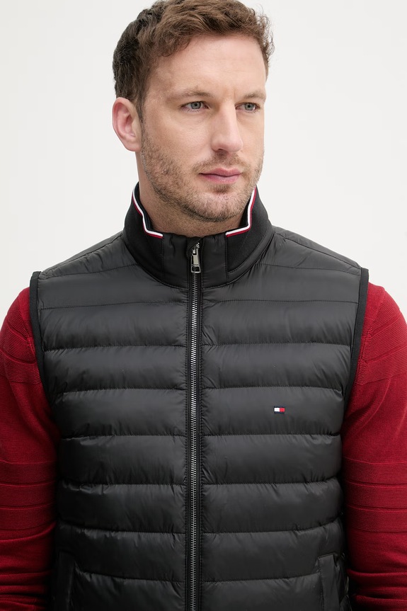 Tommy Hilfiger vestă bărbătească negru MW0MW41441