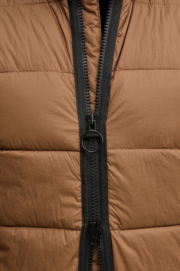 Vesta Barbour MGI0307 hnedá