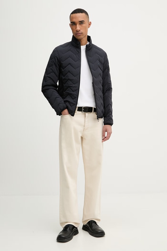 Emporio Armani geacă cu puf pentru bărbați EM004947.AF18499 bleumarin SS26