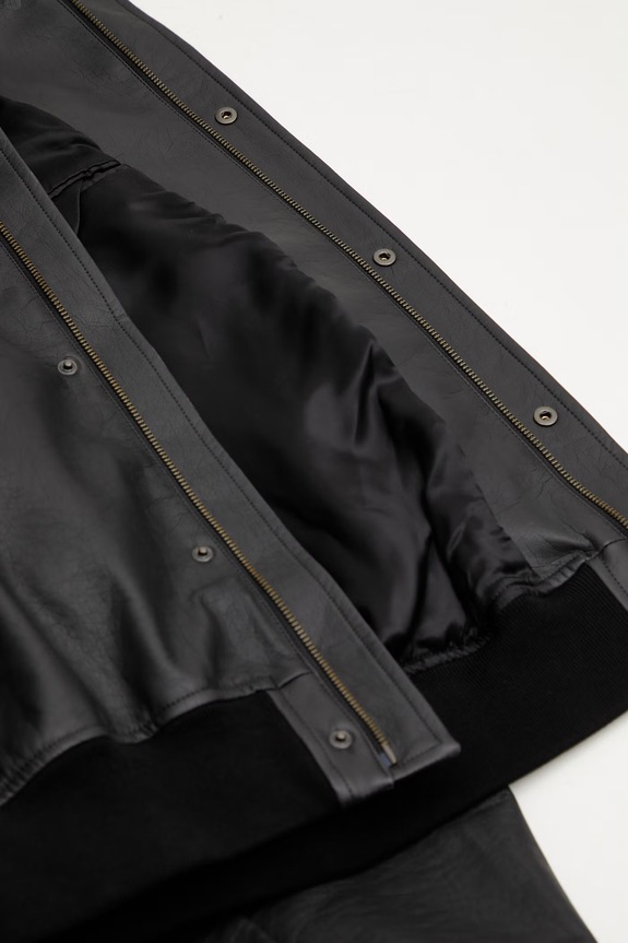 MM6 Maison Margiela куртка-бомбер мужская SH0AM0080.M35740.900 чёрный