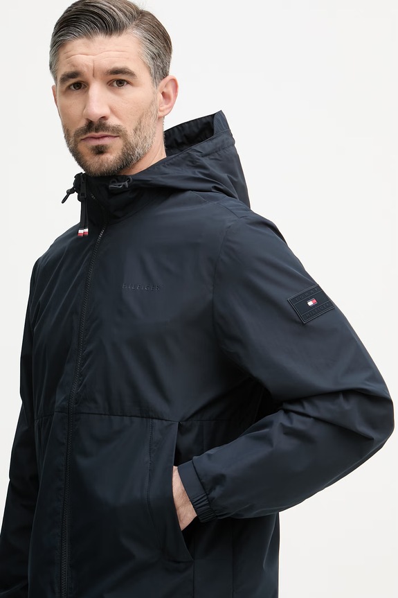 Tommy Hilfiger moška jakna mornarsko modra MW0MW42504