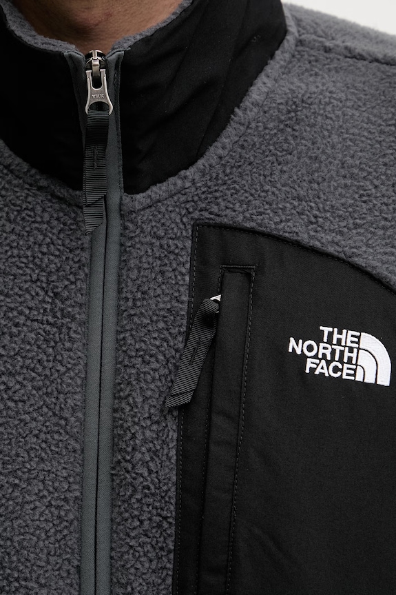 The North Face pánska flísová mikina Yumiori Off Peak NF0A8FKPMN81 sivá