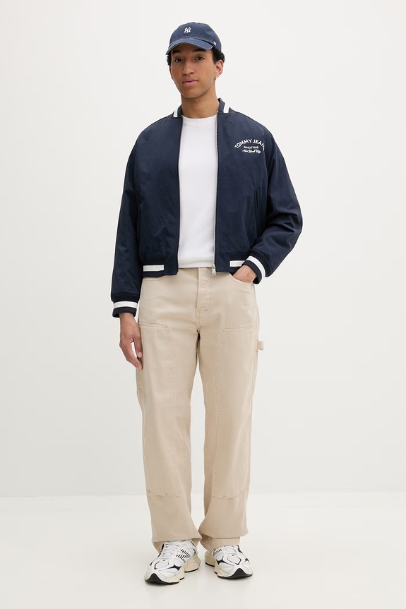 Tommy Jeans bomberka męska DM0DM22737 granatowy SS26